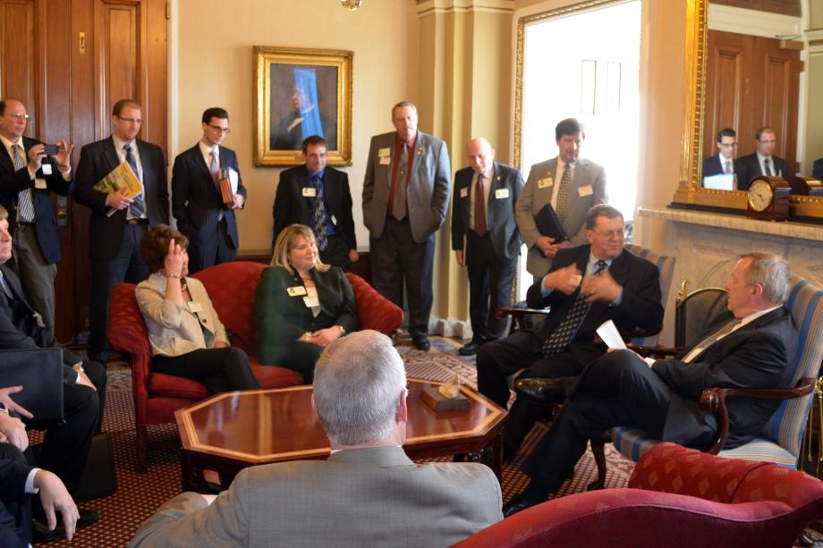 U.S. Senator Dick Durbin (D-IL) met with members of Illinois Corn Growers to discuss the Farm Bill, the Mississippi River, and other agricultural priorities.